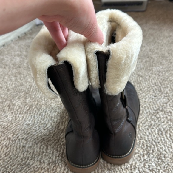 FRYE | FRYE Paige Loop Lug Boots Fur Lined - Picture 5 of 9